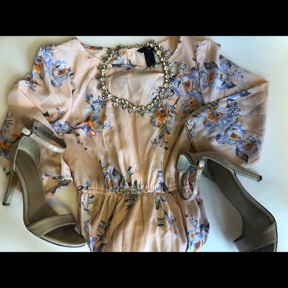 Peach floral print short dress